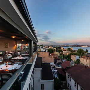 Azade Premier Estambul