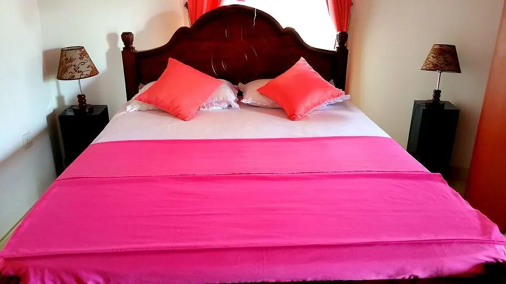 Guest house Holiday Fashion Inn Negombo