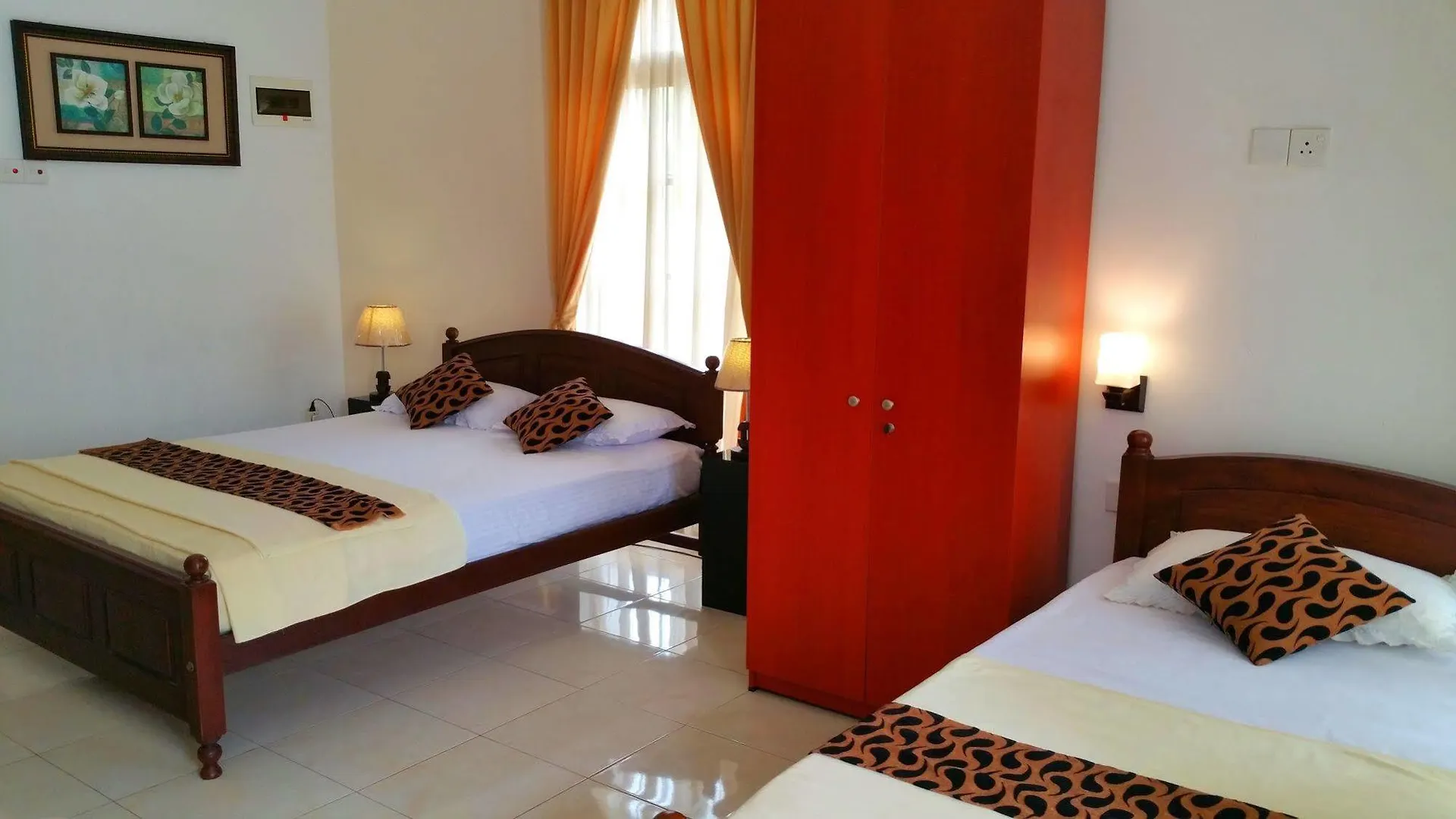 Holiday Fashion Inn Negombo Guest house