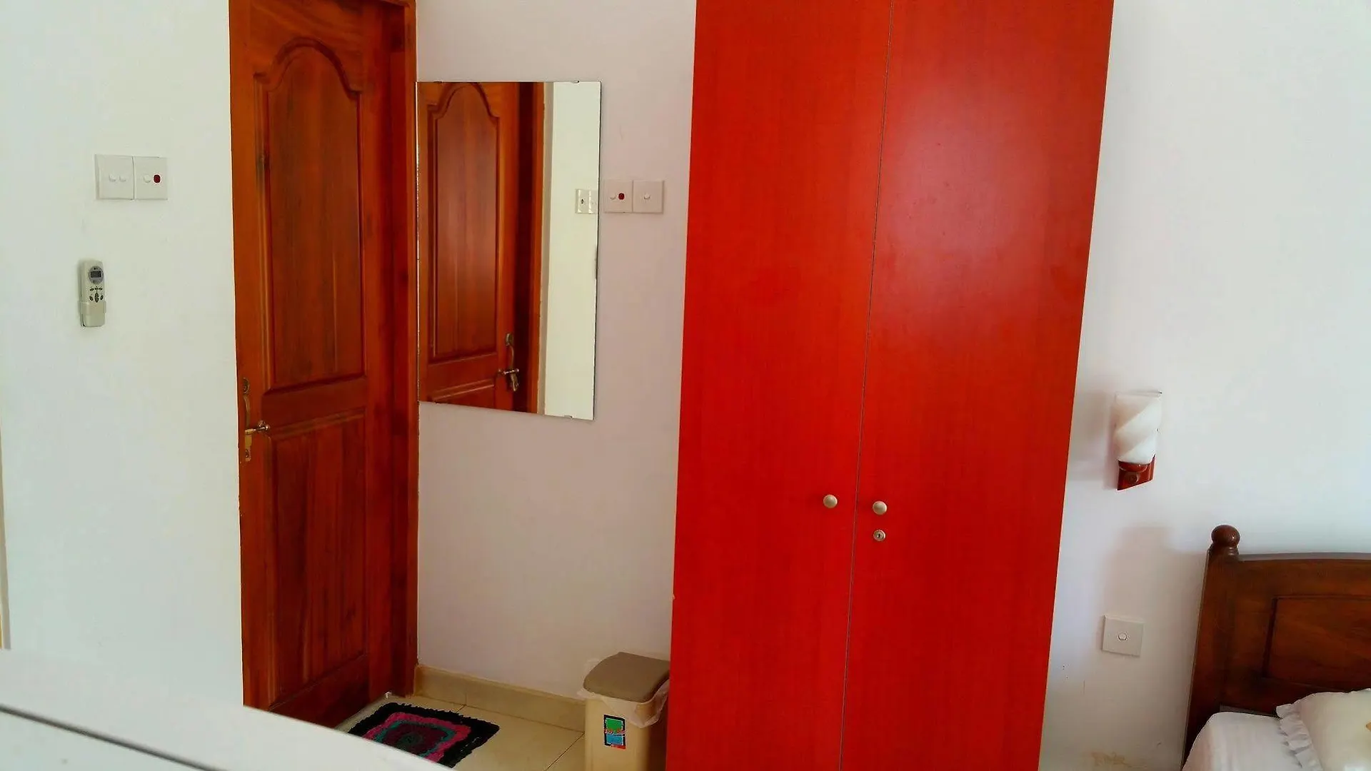 Holiday Fashion Inn Negombo Guest house